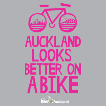 Auckland Looks Better on a Bike – Scoop neck – pink print Design